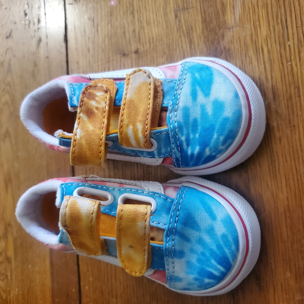 Colorful Kids Sneakers with Velcro Straps